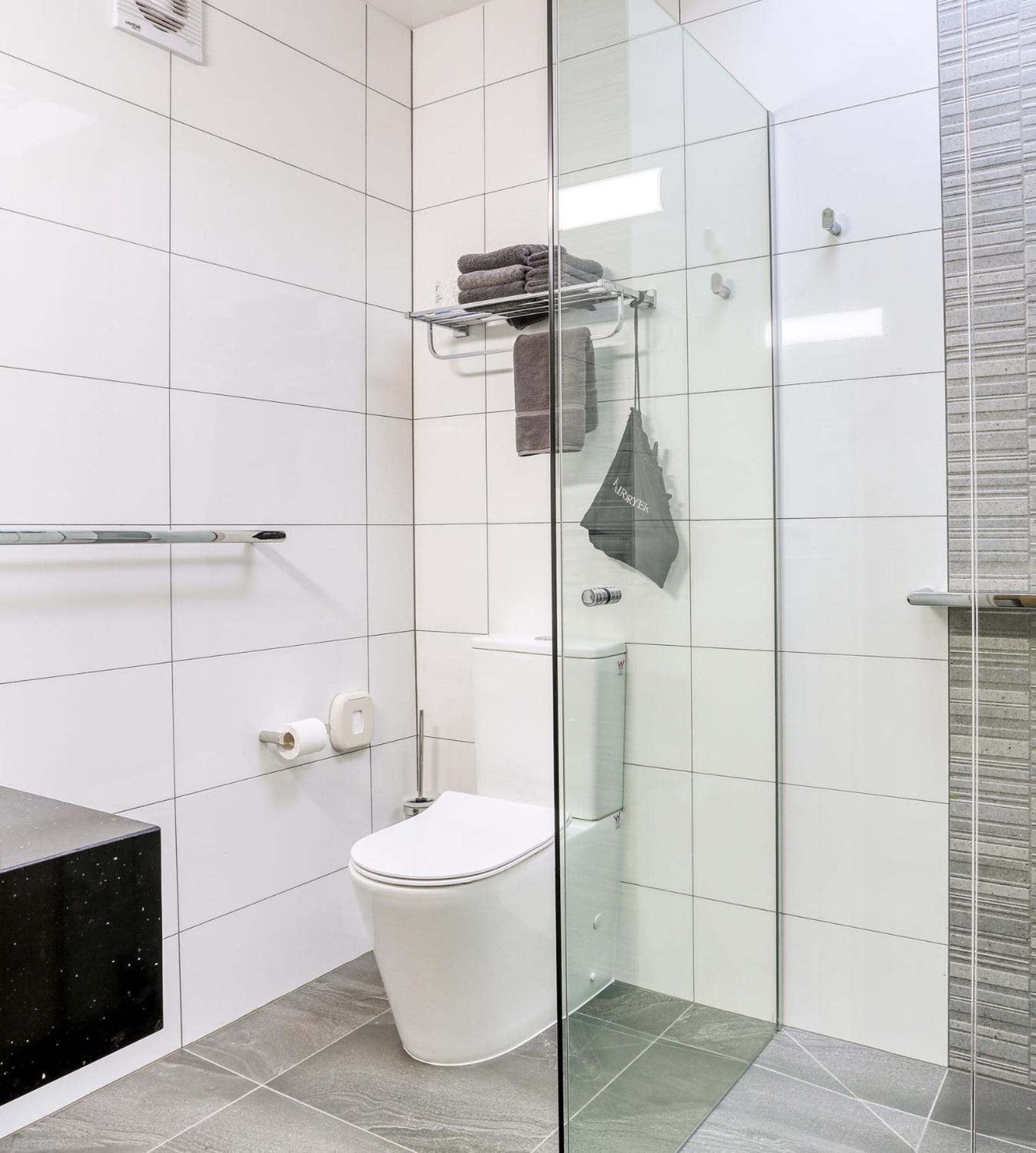 Castle Creek Motor Inn Эероа Экстерьер фото