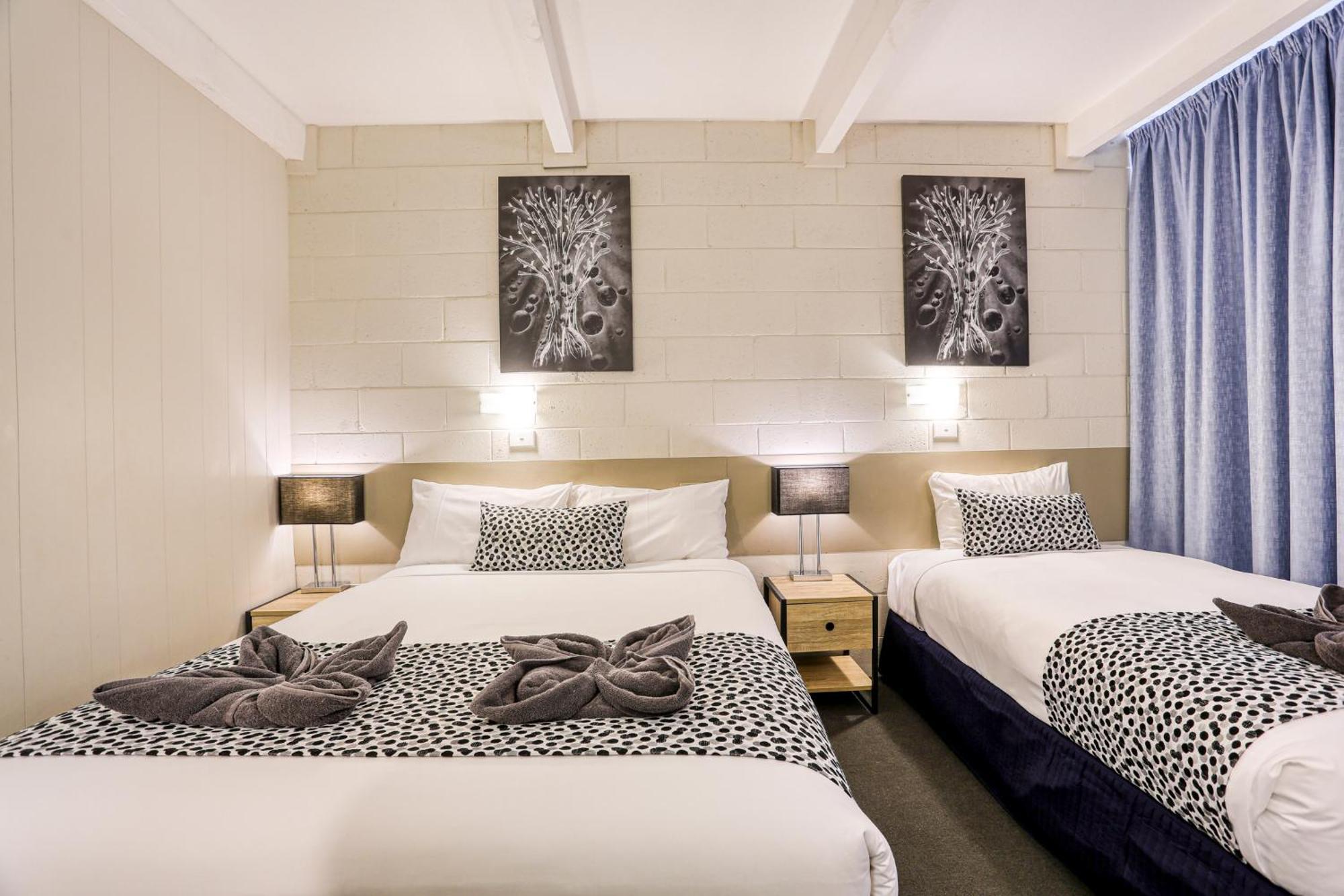 Castle Creek Motor Inn Эероа Экстерьер фото